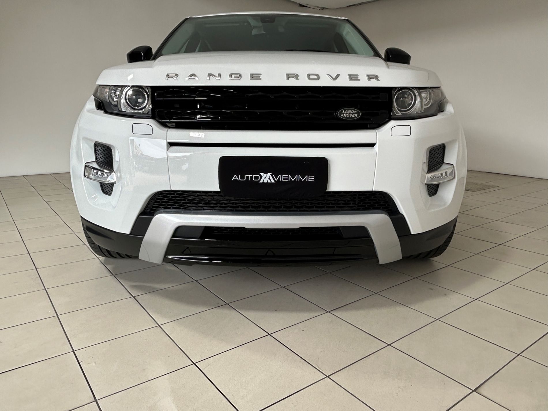 Land Rover Range Rover Evoque Dynamic 2.2 td4 SE 150cv automatico 9 rapporti - Autoviemme